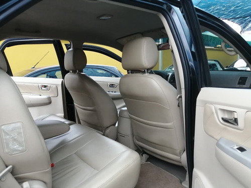 Imagem 11 de 13 de Toyota Hilux Sw4 Srv 4x4 D At 2008