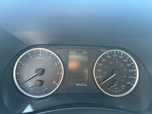Nissan Sentra 2.0 Sense Cvt
