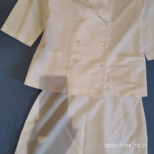 Uniformes De Enfermería Tipo Pantalón + Blusa Nuevos Y Usado