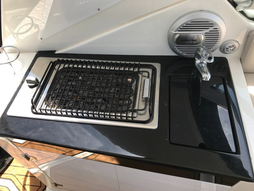 Crucero Quest 330 Con Volvo Diesel 300 Hp Dp 2015 198 Hs