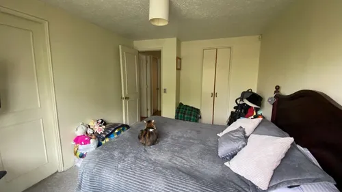 Excelente Departamento, En El Tradicional Barrio Residencial