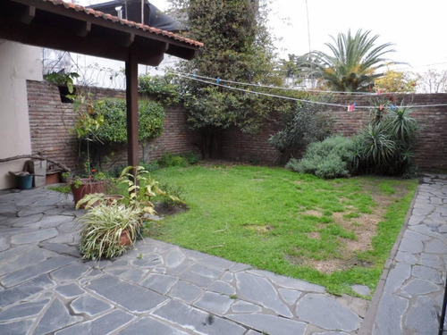 Imagen 9 de 11 de Chalet En Planta Baja - 3 Ambientes - Castelar Norte