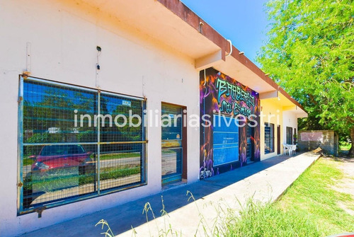 Imagen 3 de 17 de Venta En Block - 8 Locales Comerciales 2 Departamentos - Arturo Seguí