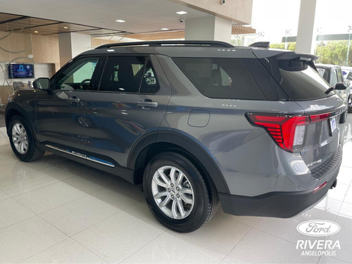 Ford Explorer Active