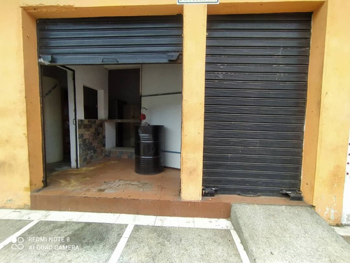 Imagen 1 de 4 de Local En Venta En Barrio Sucre Barcelona