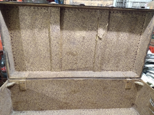 Antiguo Baúl De Barco De Chapa De Madera Para Decoración (Usado)