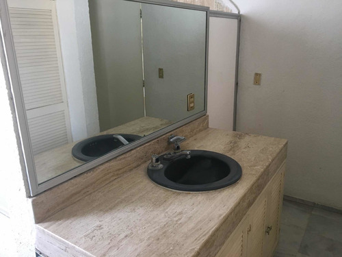 Imagen 2 de 17 de Departamento Familiar En Acapulco Excelente Ubicación
