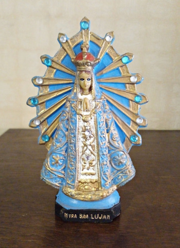 Virgen De Luján De Pvc 13 Cm Con Detalle De Piedras.