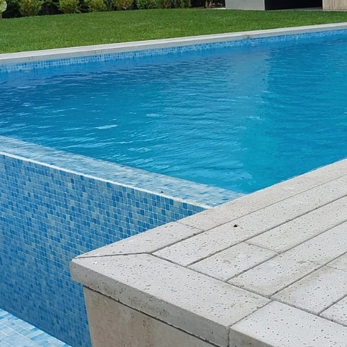 Imagen 10 de 12 de Construccion Piscinas Hormigon Elaborado