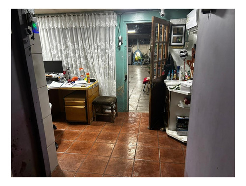 Hermosa Casa En Vta Con Excelente Ubicación!