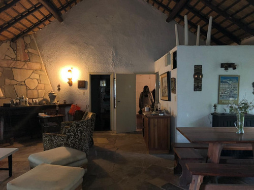 Vendo Casa En Barrio Residencial El Cortijo
