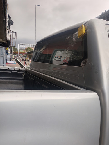 Vidrio Cabina Trasera Hilux Kavak Dubai Varios Años