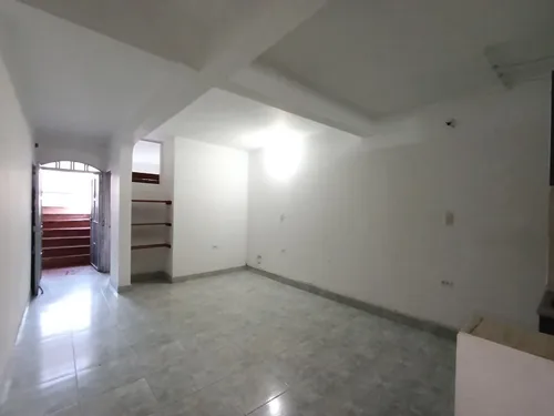 Casa En Venta En La Ceiba. Cod V30302