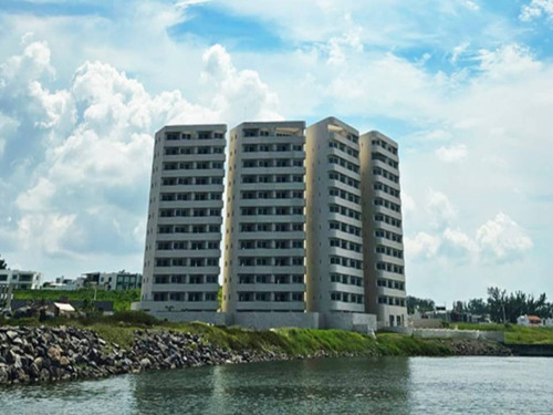 Departamento En Venta En Veracruz, Fracc. Playas Del Conchal, Riviera Veracruzana.