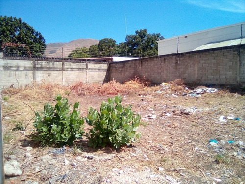 Imagen 5 de 8 de Terreno En Barrio Sucre, Las Delicias Maracay Edo Aragua 04243462883