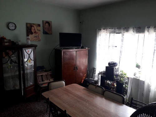 Imagen 9 de 14 de Casa 5 Ambiente A Refaccionar