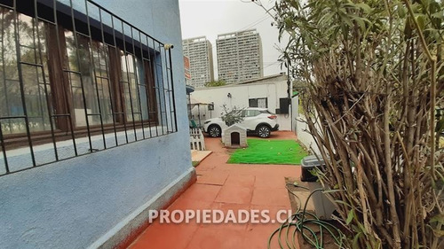Imagen 3 de 10 de Casa En Venta De 6 Dorm. En Ñuñoa