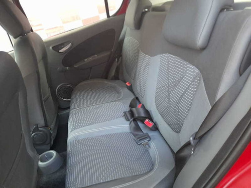 Imagem 10 de 11 de Fiat Palio Attractive 1.0
