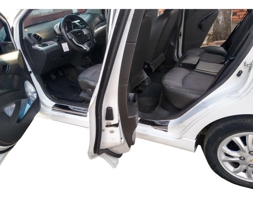 Biseles Cromados Posapies Chevrolet Spark Gt 2011-2019