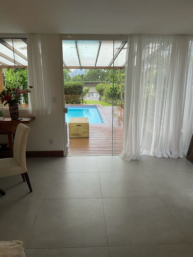 Imagem 18 de 28 de Casa Em Condominio - Alto Padrão - Angra Dos Reis - 4 Suites - Com Vaga Molhada Para Embarcação De Até 40 Pés