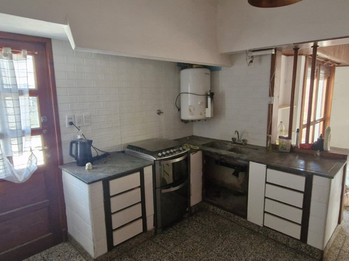 Oportunidad Casa Barrio Aeroparque 4 Ambientes Dueño Directo Apta Credito
