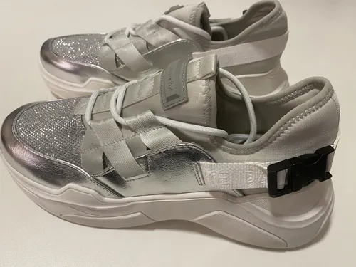 Zapatillas Importadas Kendall And Kyllie By Kardashian