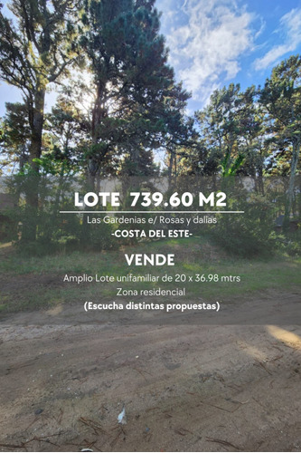 Lote De 739.60 M2 