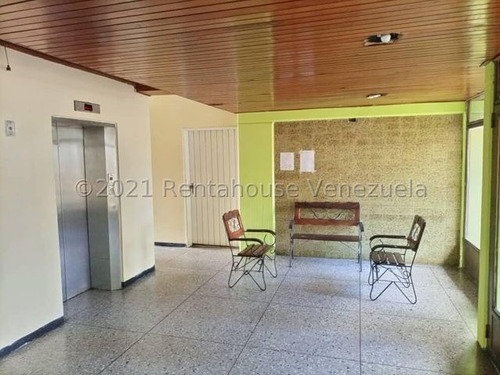 Imagen 7 de 30 de Apartamento En Venta Sector Centro De Barquisimeto Código 23- 18635 Keylen León Rah
