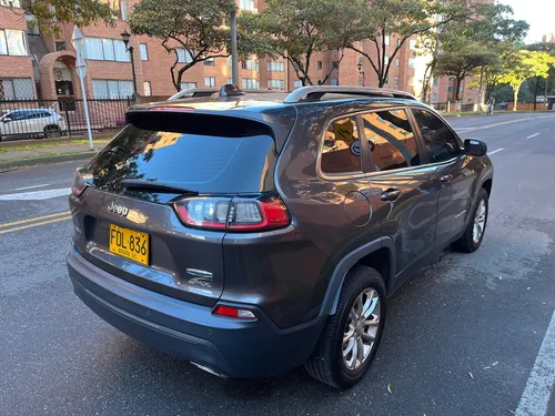 Jeep Cherokee Longitude