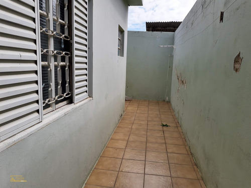 Imagem 10 de 11 de Casa 02 Dormitórios No Centro De Salto Sp - Ca00080 - 69191180