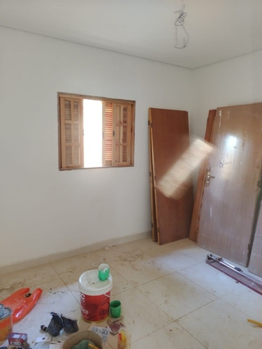 Vendo Chácara Nova Com Piscina 900 Metros