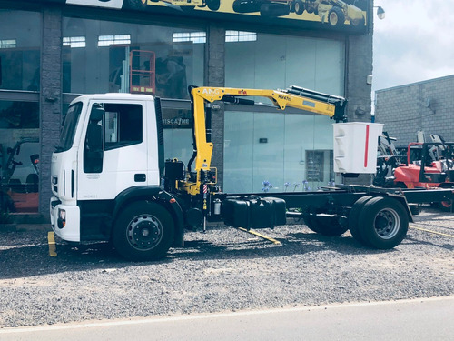 Hidrogrua Hyva Hv47 4.3 Tnm Peso Eq: 660 Kg Precio Anticipo