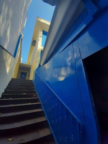 Imagem 1 de 22 de Sobrado Com 10 Salas, 4 Vagas, 5 Banheiros 200 M² Em Mirandópolis - So1685