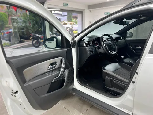 Renault Duster Intens MT 1.3 Turbo 4x4 2023