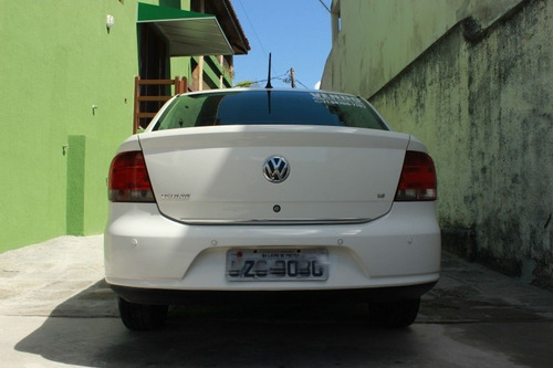Volkswagen Voyage 2012 1.6 Vht Comfortline Total Flex 4p