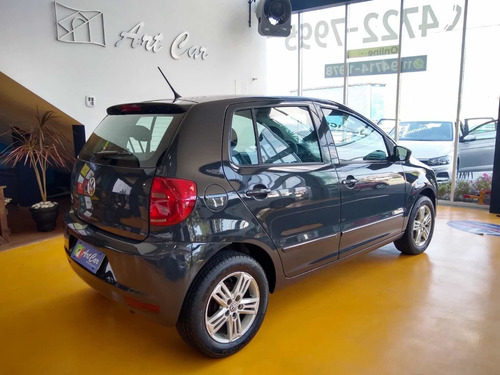 Imagem 6 de 11 de Volkswagen Fox Fox 1.0 Gll