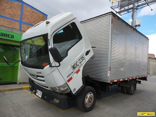 Imagen 11 de 25 de Power Daily 50y13 Camion Furgon