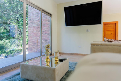 Venta Villa 5 Habitaciones En Jarabacoa, La Vega Republica Dominicana
