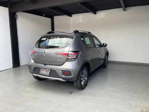Renault Stepway 1.6 Intense At