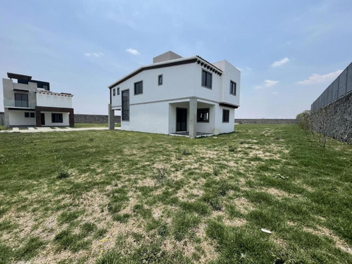 Lotes Desde 255m2 Ubicados En Exclusivo Desarrollo En Metepec