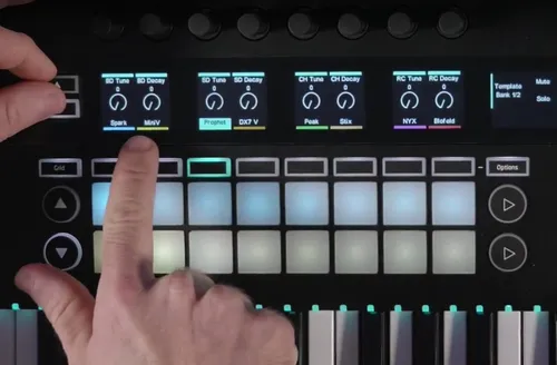 Controlador Midi Novation 49 Sl Mk3