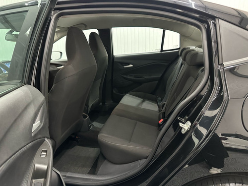 Chevrolet Onix plus 1.0 Lt 4p