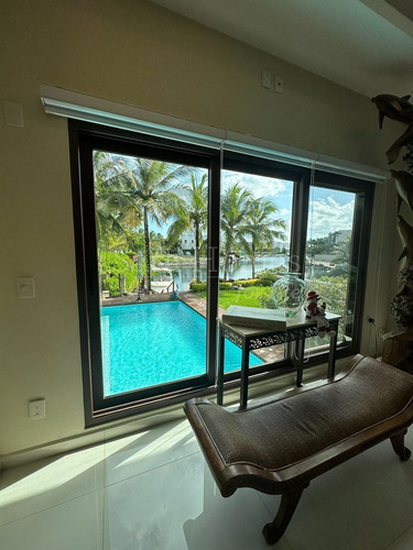 Imagen 4 de 30 de Venta De Casa En Puerto Cancun Frente A Canal
