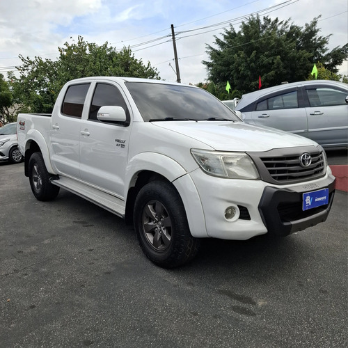 Toyota Hilux 2.7 SRV 4X4 CD 16V FLEX 4P AUTOMÁTICO