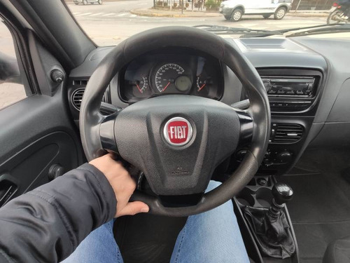 Imagem 7 de 7 de Fiat Strada Working Hard 1.4 8v Completa