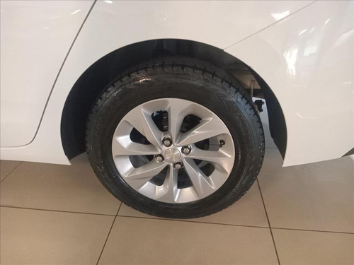 Chevrolet Onix 1.0 TURBO FLEX PLUS LT AUTOMÁTICO
