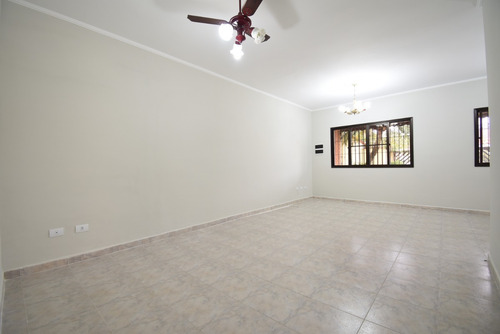 Imagem 8 de 22 de Casa Com Edícula À Venda Em Peruíbe / Sp.
