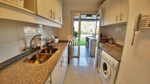 Amplio Depto, Con El Estilo De Una Casa Pero La Seguridad De Un Edificio!- Ref: 1468