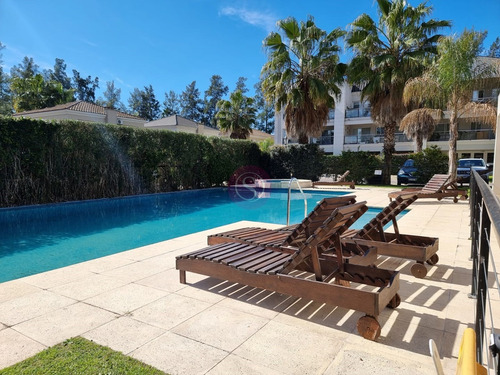 Departamento Monoambiente En Alquiler En Boulevard Del Sol, Pilar, G.b.a. Zona Norte