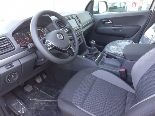 Imagen 10 de 16 de Volksawagen Amarok Confortline 4x2 Mt 180 Cv #cin